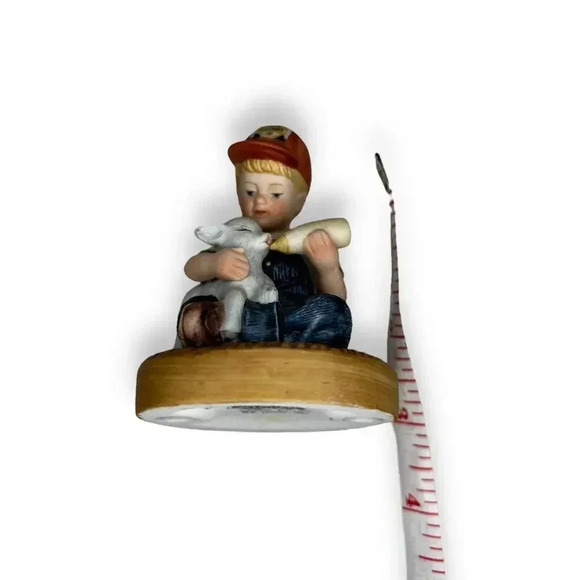 1983 Limited Edition "Country Store" Little Farmer Figure  D. JACOBS Greendale - Picture 6 of 6